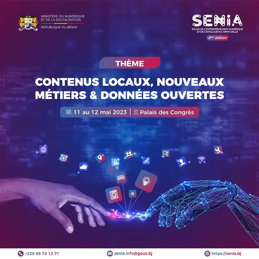 Main humaine et main digitale filaire connectées par des icônes numériques sur fond bleu violet avec texte d’un salon numérique