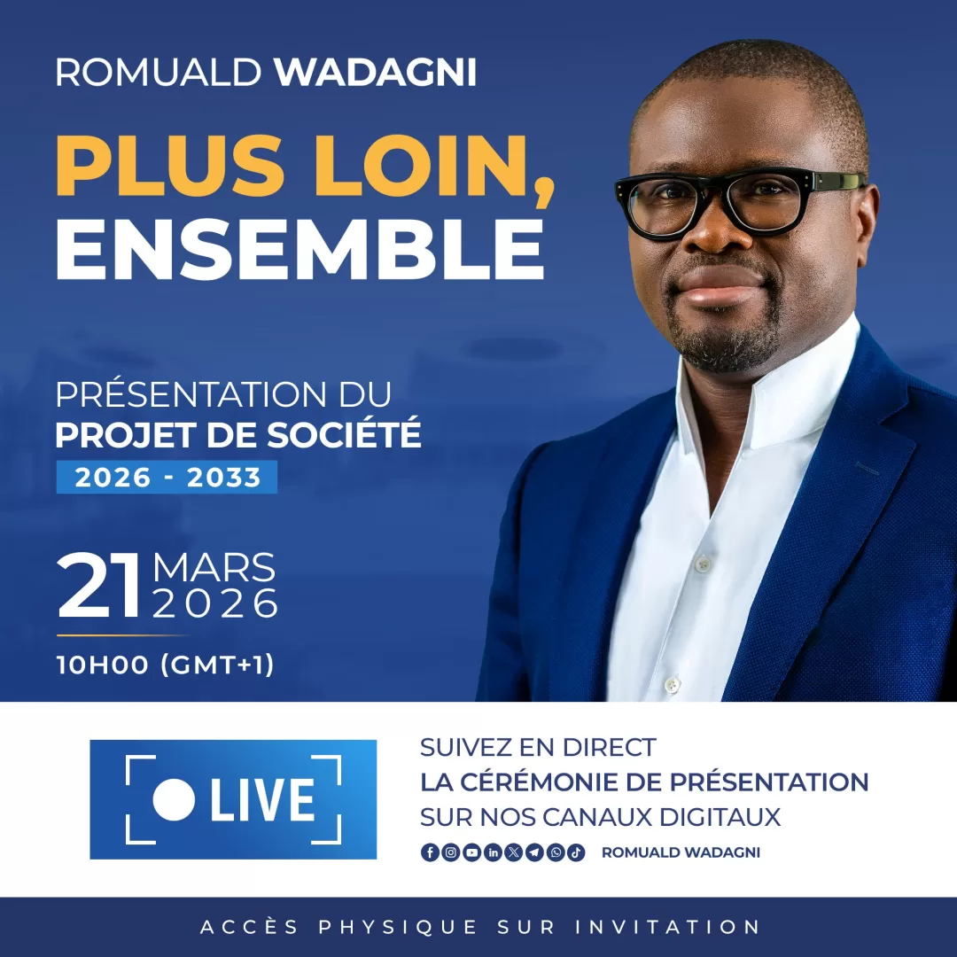 Homme portant lunettes et veste bleue dans un visuel bleu annonçant une présentation de projet pour 2026-2033 le 21 mars 2026 à 10h00