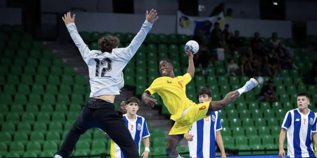 Les guépards U16 en pleine compétition Nantes International Handball Cup