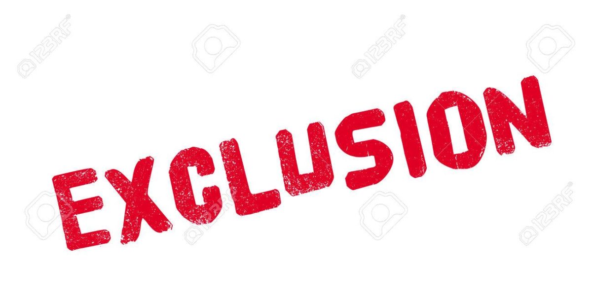tampon rouge sur fond blanc avec le mot exclusion en lettres majuscules